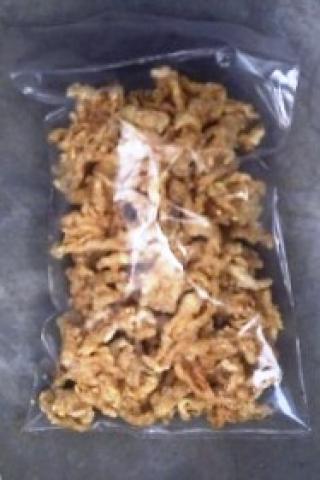 Nikmatnya Berbisnis Keripik Ceker Rumahan